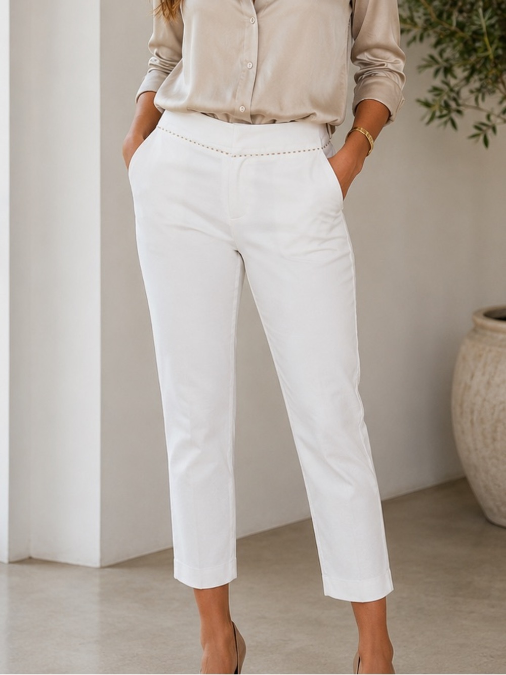 Escada Capri Pants